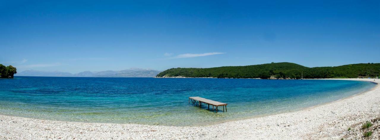 Вілла Corfu Erimitis Agios Stefanos  Екстер'єр фото