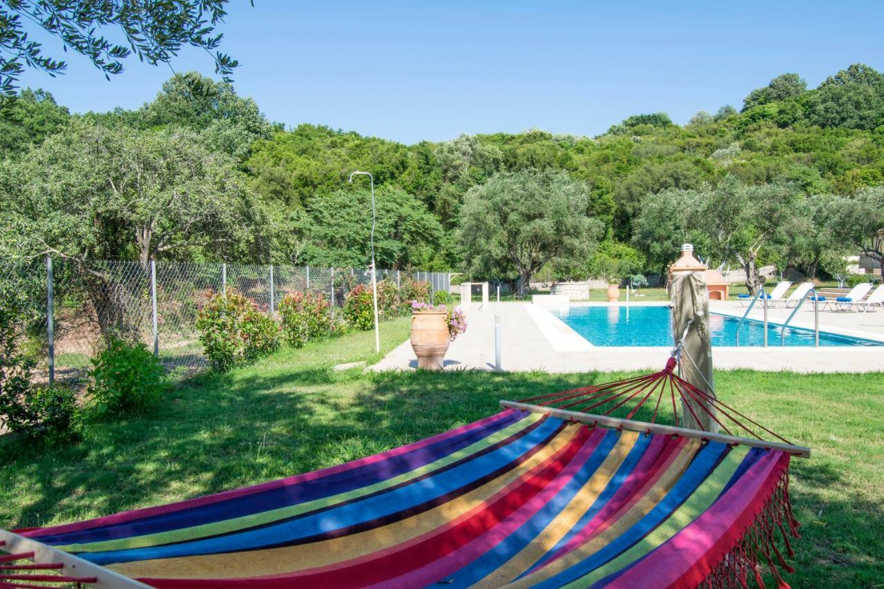 Вілла Corfu Erimitis Agios Stefanos  Екстер'єр фото